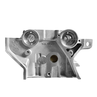 MLG002 Kepala silinder untuk perpindahan 1,8L dan 2 Camshaft